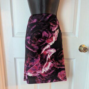 Body central red and pink rose skirt - L